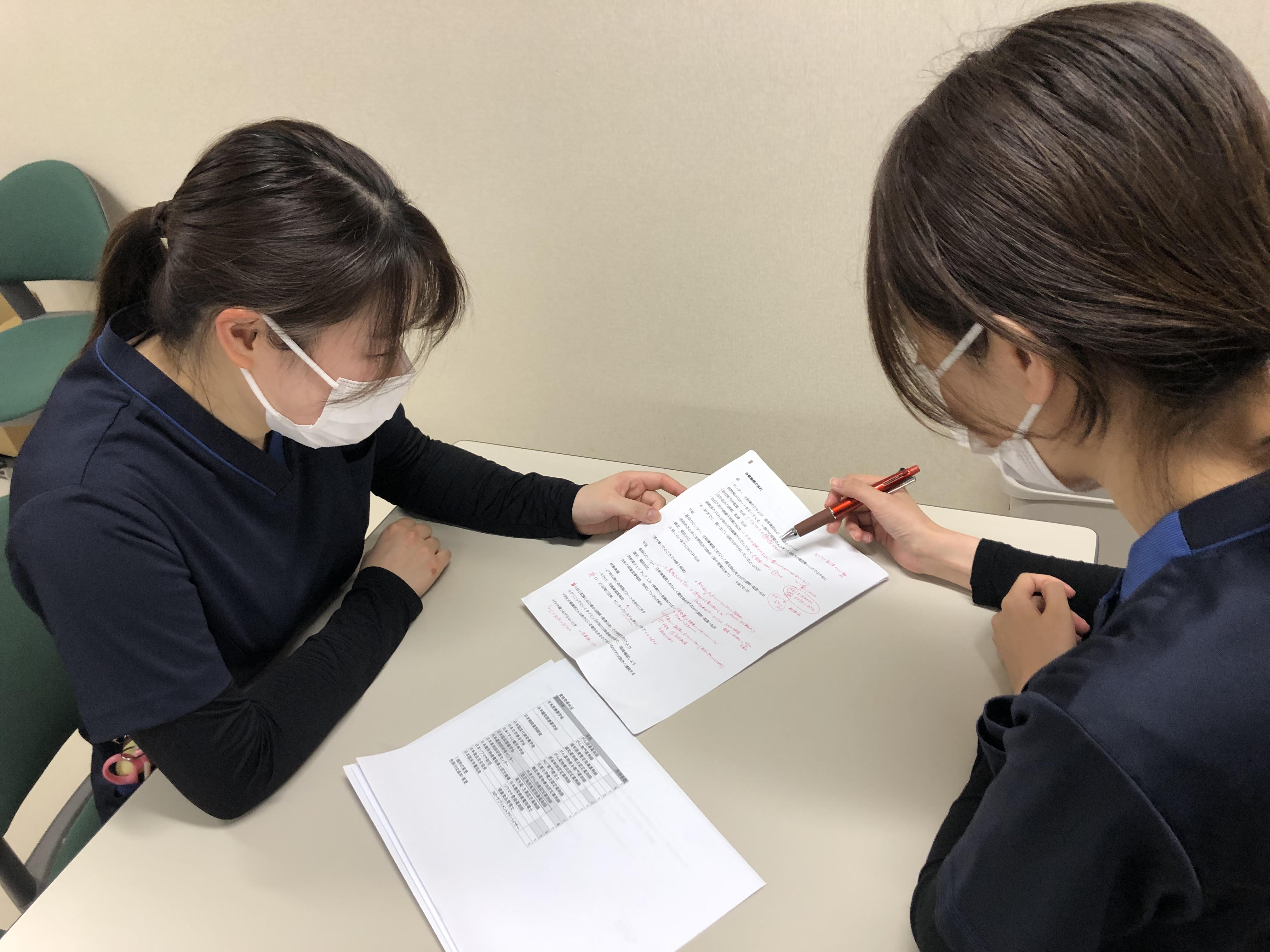 薬剤科　新人教育１